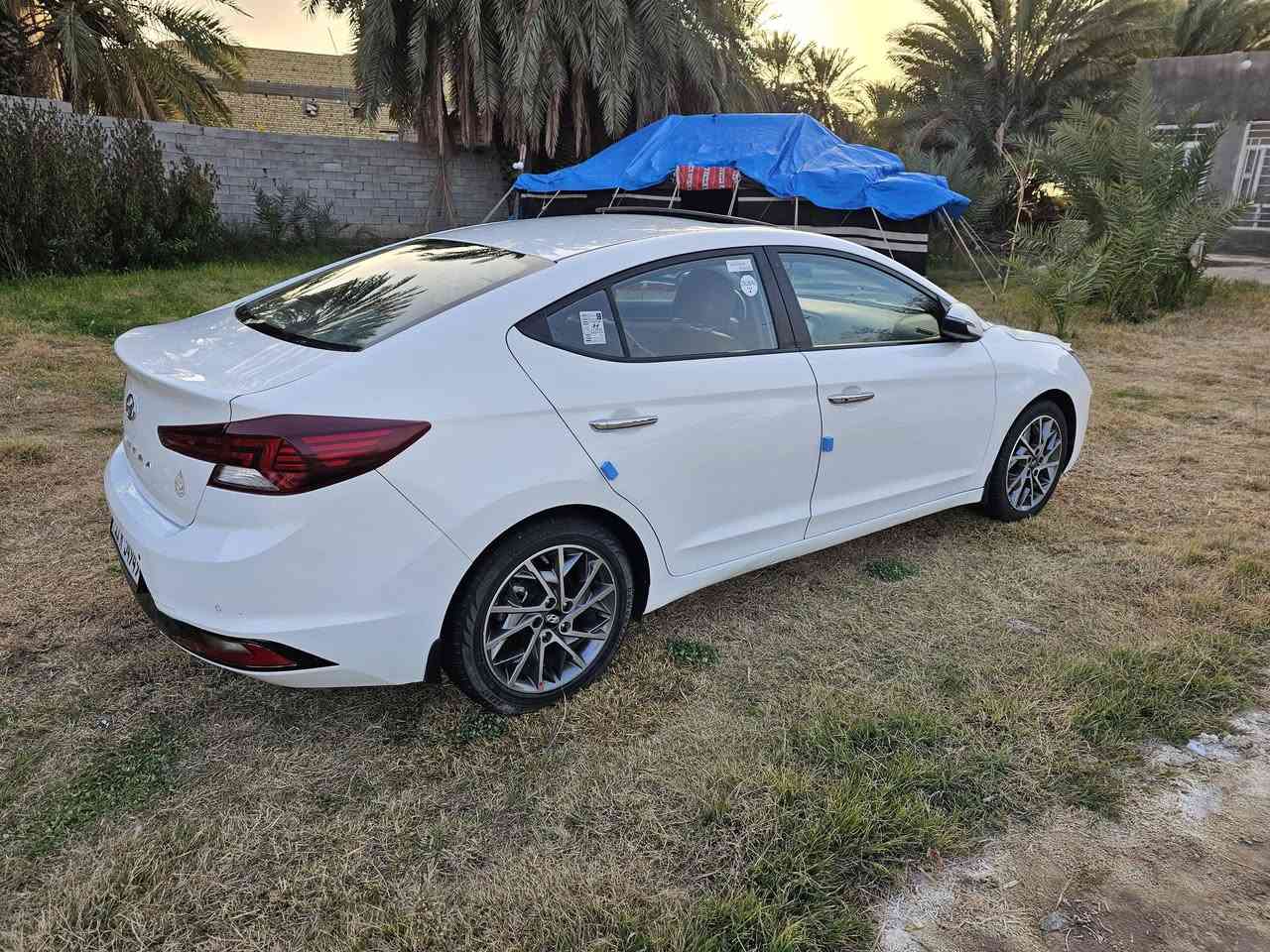 السلام عليكم
النتره 2020خليجي
كفاله عامه رقم بغداد نكليزي حره تحويل 
سنويه 31تنتهي
فول مواصفات بصمه فتحه حساس خلفي امامي 
كشنات جلد مرايه شفط مكينه ما مفتوحه ماشيه130فقط تخم تاير حداديه كله جديد ما متعوبه سياره ستخدام شخصي السعر 165 
الاتصال على رقم ***********
مكان سياره ناصريه
