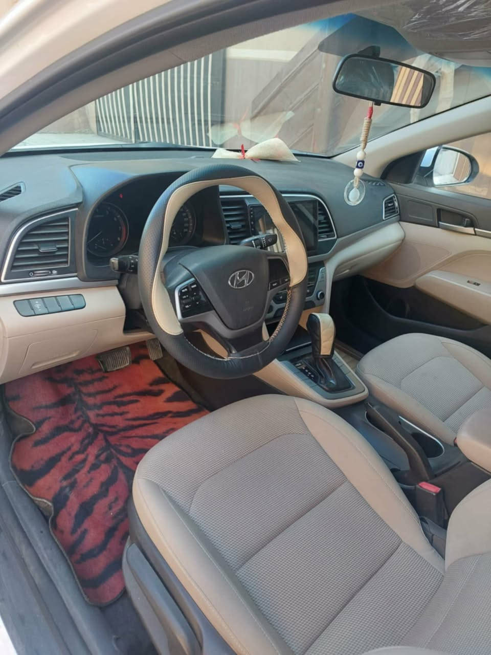 🔥للبيع النترا🔥سوبر2018 خليجي
🔥سلايت روف.تبريد قطعتين
🔥محرك2000Dosh شرط مامفتوح
🔥تبريد قطعتين.شاشه.كامرا.تحكمات ستيرن.لايت زينون عالي وناصي نوعيه اصليه
🔥الظرر. والجاملغ الخلفي صبغ اثر طخة 
🔥داخل بيجي.سويج بدون بصمة.يدات نيكل بلادي.بجم كبس .جاهزه بدون اي نقص .رقم اربيل دولي من مالكها الشرعي.مكان السياره.موصل حي البلديات ***********
