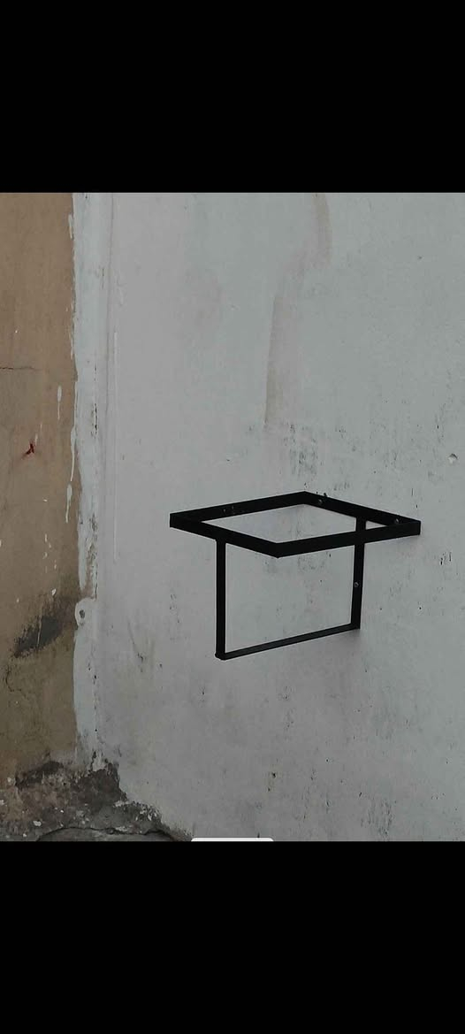 ستاندی سەلەی خۆڵ .ڕێگرە لەکەوتنوو بڵاو بوونەوەی خۆڵەکان تان پشیلە نایخات با بڵاوی ناکاتەوە .بەردەم ماڵەکەت جوانتر نیشان دەدات .سلێمانی خەبات نزیک قوتاب خانەی قەندیل .گەیاندنمان هەییە بۆسەر جەم شارەکان بۆناو شاری سلێمانی ٢ هەزار بۆ شارەکانی تر ٤ هەزار .بڕخوی دانانی خۆی لەگەڵە .نرخی ٨ هەزارە . *********** وەتسئەپ ڤایبەر.***********.دانانمان هەییە بۆ شوێنە گشتیەکان. السليمانية, العراق
