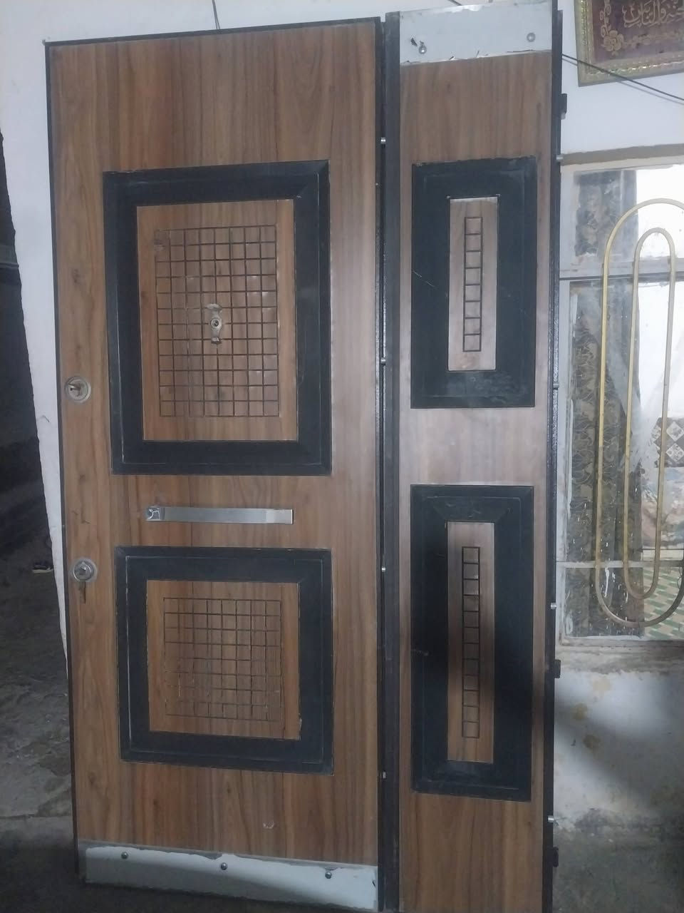 باب قاصه للبيع نضيف جدا للاستفسار ***********
