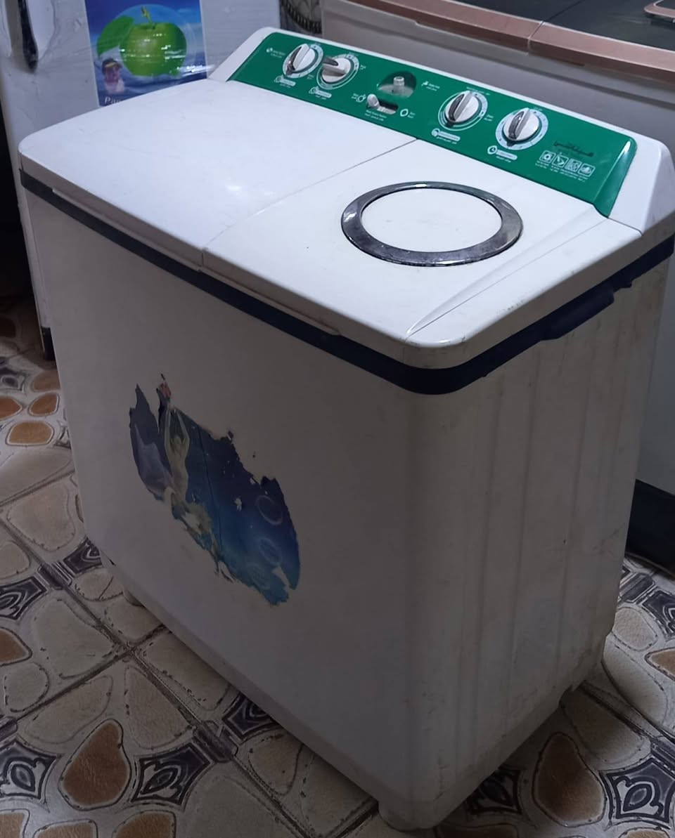 غساله هيتاشي 18 كيلو نظيفه جدا غسل وتنشيف السعر 85 الاتصال *********** بصره حيانيه
