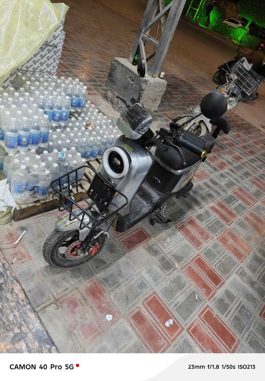 سلام عليكم دراجه شحن خمس بطاريات جديده استعمال اسبوع فقط العنوان كربلاء ***********
