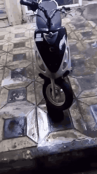 دراجه للبيع 50بلاد كفراته كامله سعر 525وبيه مجال وذا مراوس بيراني حسب ...