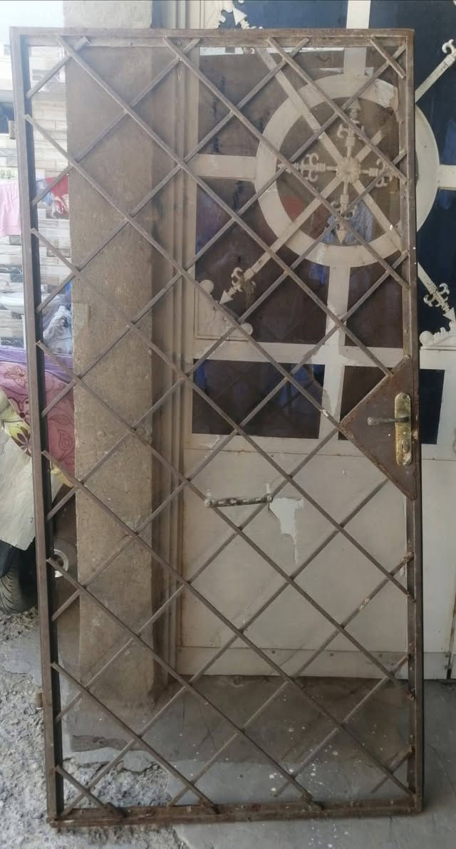 باب بدون جرجوبه لبيع سعز 50) ***********
