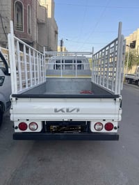 كيا ٢٧٠٠موديل ٢٥رقم بغداد ماشيه٢٣٧٠٠السباره مكفوله ماناقصها شي محجر بو...