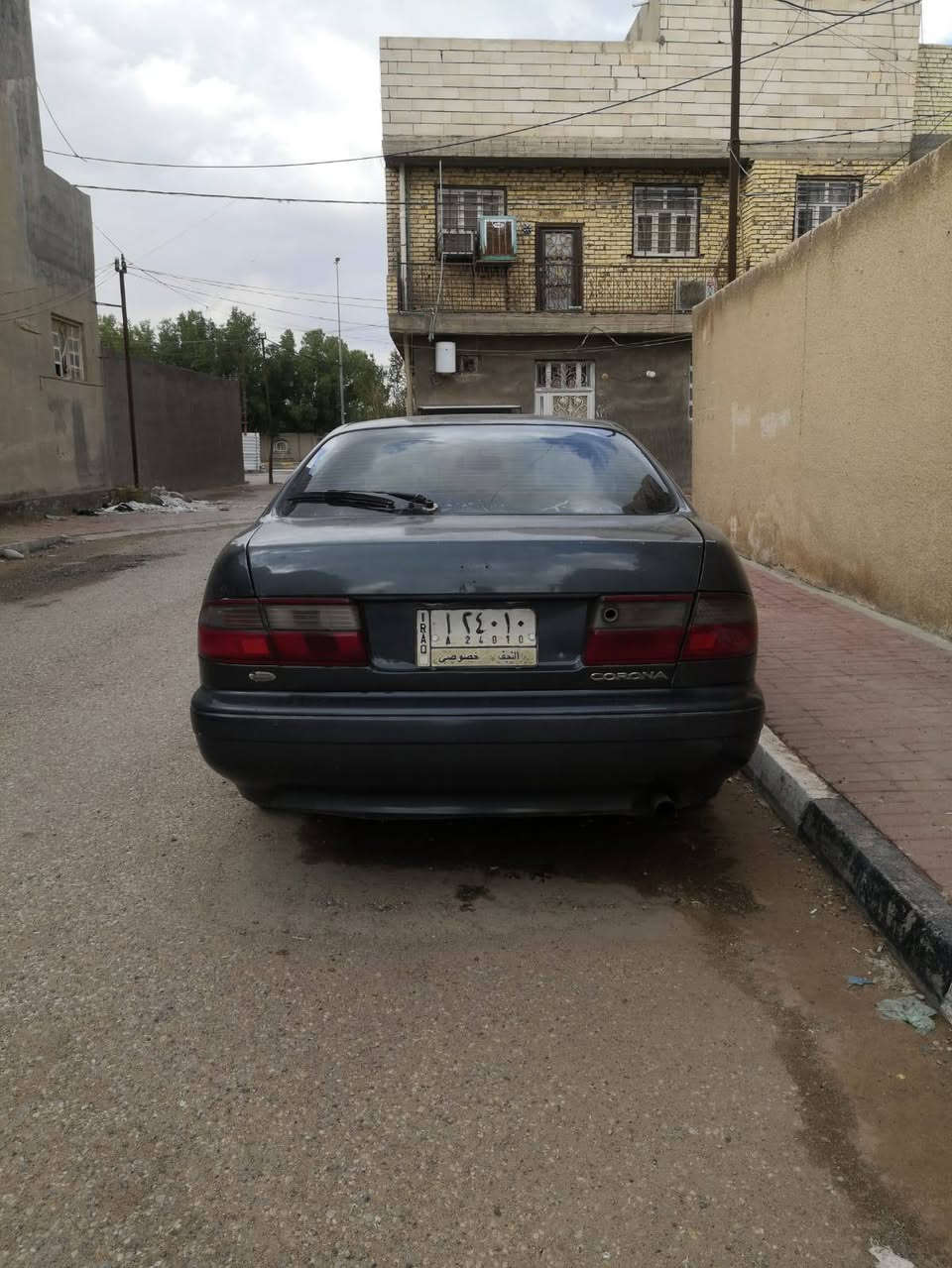 السلام عليكم
كرونا نفخ موديل 1994
محرك 1800طابوكه قبل كم شهر شاده
رقم نجف
كهربائياته كله كامله
زوج تايرات
حداديه نص عمر
السياره حلوه مال جناي
السعر 45وبيه مجال قليل 
العنوان النجف (حي الحسين)
رقم الهاتف
(***********) النجف, العراق
