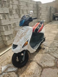 دراجه فراشه لبيع ماناقصه كلشي  نكرة سلف  350 وبيها مجال  ول مايشتري لا...