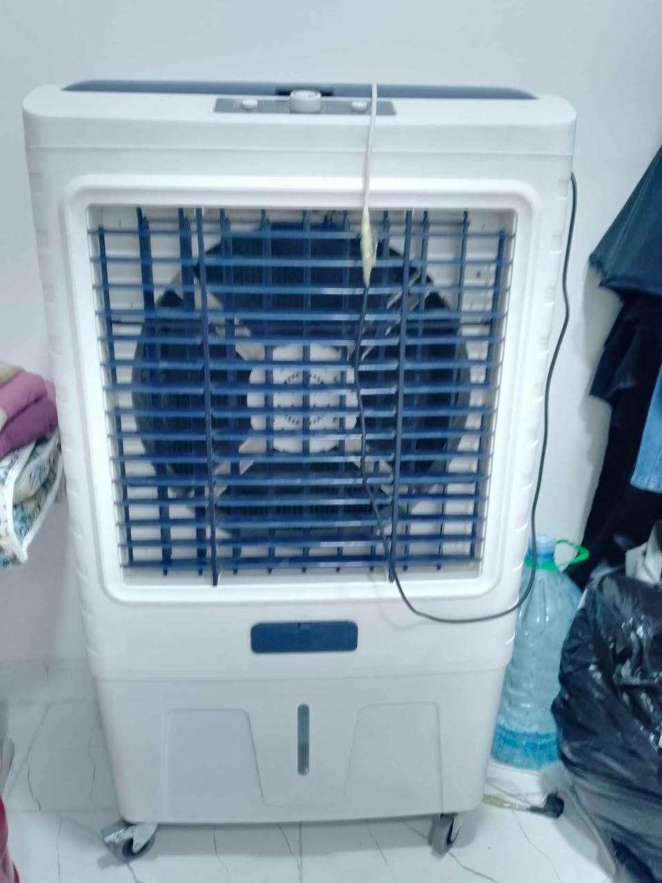 رقم الهاتف *********** بيها مجال لل١٠٠ الف Singapore
