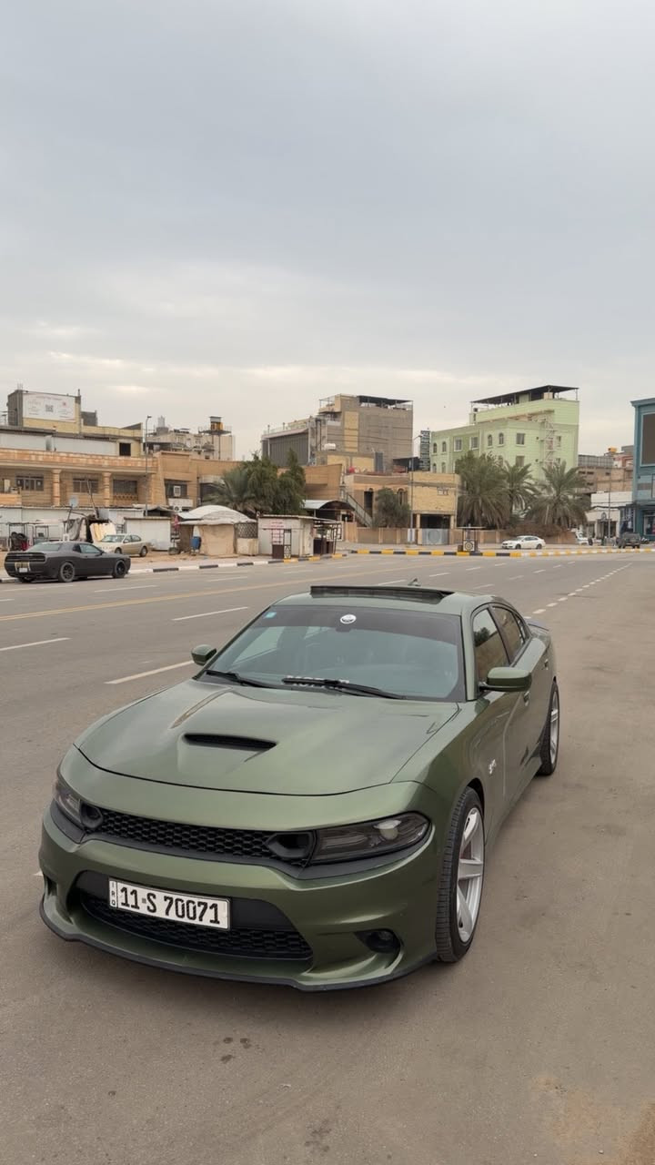 السلام عليكم
اللهم صلي ع محمد وال محمد 

دوج جارجر سكات باك  2021 زيتوني 

فول مواصفات عدا الرادار الامامي 

ماشية 55 الف السياره جديده بمعنى الكلمه 

ادامة جديده گير مكينة زيرو شرط 

عليها جكات s2 - برمجة الضرغام - اويل كاج گان

حدادية وتراي بلباكيت 

حادثها ربع جاملغ وربع البنيد مصبوغات كلهن 

ترهم بيع او مراوس سعر 255 وبيها مجال بسيط للشراي 

مكاني كربلاء ***********
