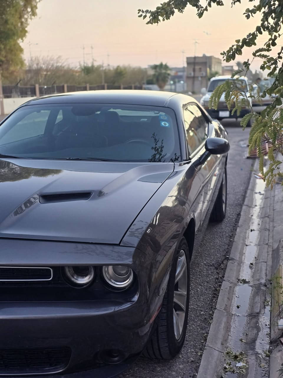 جالنجر 2020 الفئه SXT حادثه جاملغ خلفي  بجم كبس صور الحادث مرفقه بل منشور 
السعر 175 بيهه مجال للطيبين
مكان كركوك 
رقم الموبايل ***********
