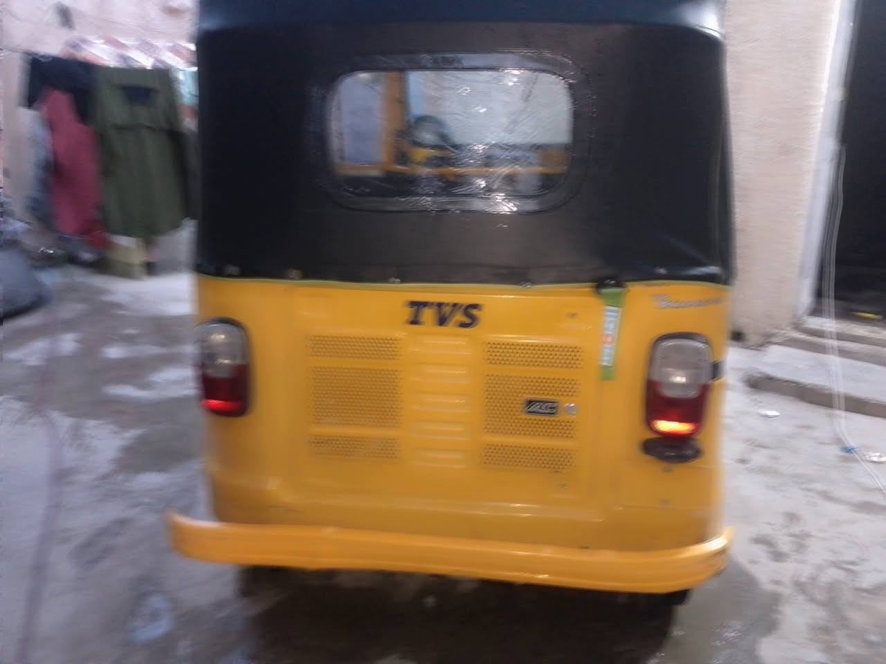 تكتك تي في اس للبيع موديل 2020 تكتك نضيفة وكاملة ماذب عليهة ربع مكفولة من الصبغ والخياس مكينة فول كهربائيات كاملة بيهة ضربة خفيفة بل صفحة مثل ما موضح بل صورة سعر 4ملا ين وبيهة مجال مكاني كربلاء حي أمن الداخلي للتواصل تعال خاص وببك خير وتدلل


**إذا كنت صاحب هذا الإعلان وتريد حذفه لأي سبب، رجاءا أرسل رسالة إلى الدعم الفني**