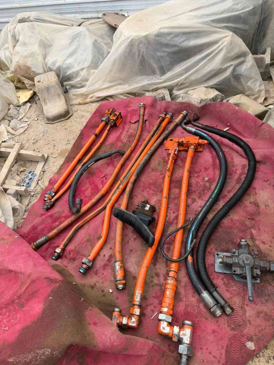 للبيع تسيسه عدد2 بلاديه التصال علأ الرقم ***********36//***********
