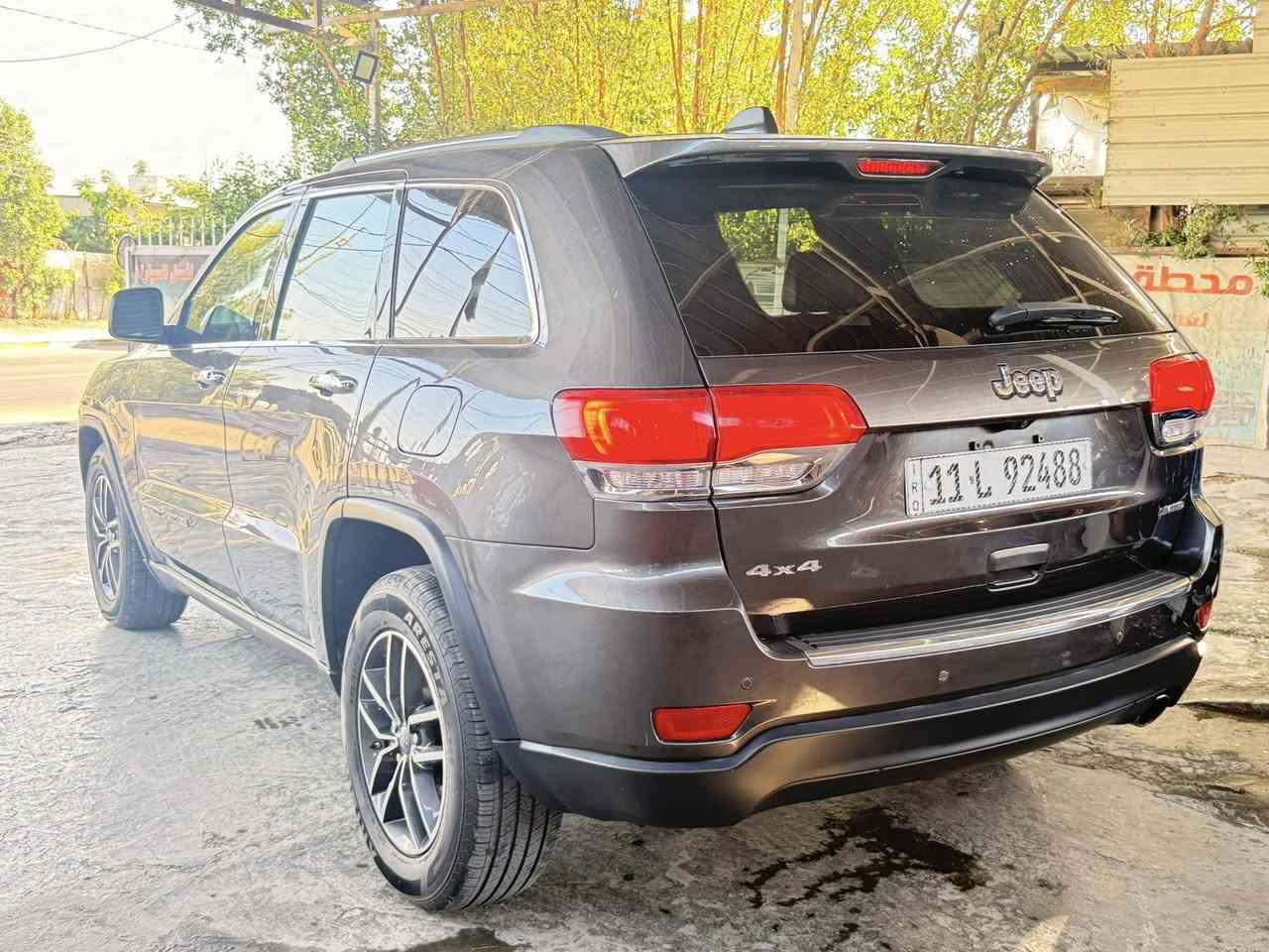 السلام عليكم
بيع او مراوس جيب لاريدو 2019 وارد امريكي قطعتين صبغ بدون دواخل وناشر رقم الشاصي مكينة 3600 سيارة جديدة وفول مواصفات عدا الفتحة ماشية 61 الف جاهزة بدون اي نواقص السعر المطلوب 220 وبي مجال اي استفسار *********** مكاني اعظمية
