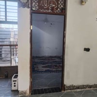 بيت للبيع مساحه 200 متر كاع جواهر سند 25 خدمات كامل غرفتين نوم 5 +4 صا...