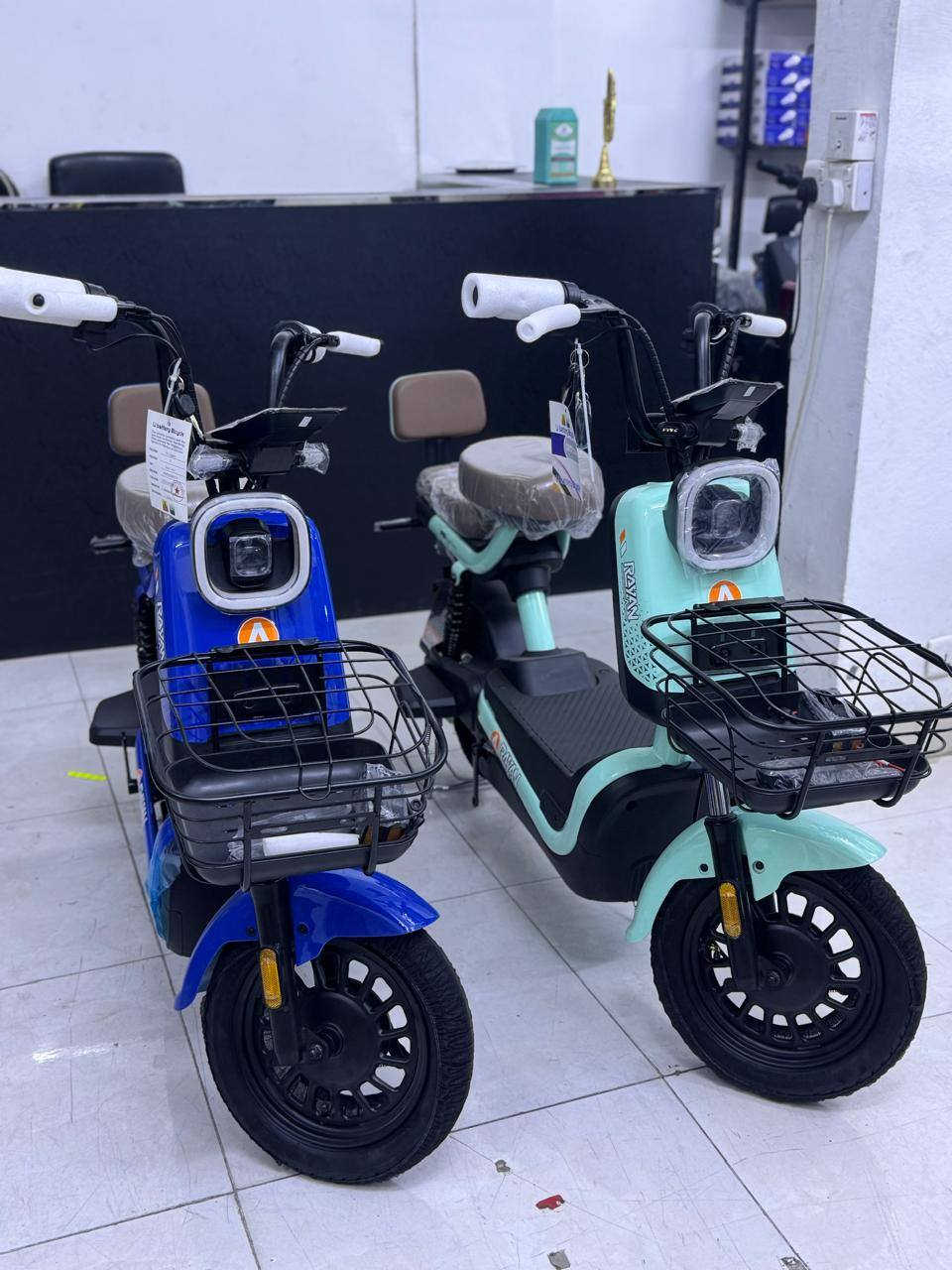 يتوفر  جميع الدراجة الكهربائية يم معرض المفيد  وباسعار تنافسية
بيع بالنقدأ أو بالتقسيط 
ويوجد صيانة +قطع غير
الاعنوان الشرطة الرابعة مجاور كباب ابو علي


**إذا كنت صاحب هذا الإعلان وتريد حذفه لأي سبب، رجاءا أرسل رسالة إلى الدعم الفني**