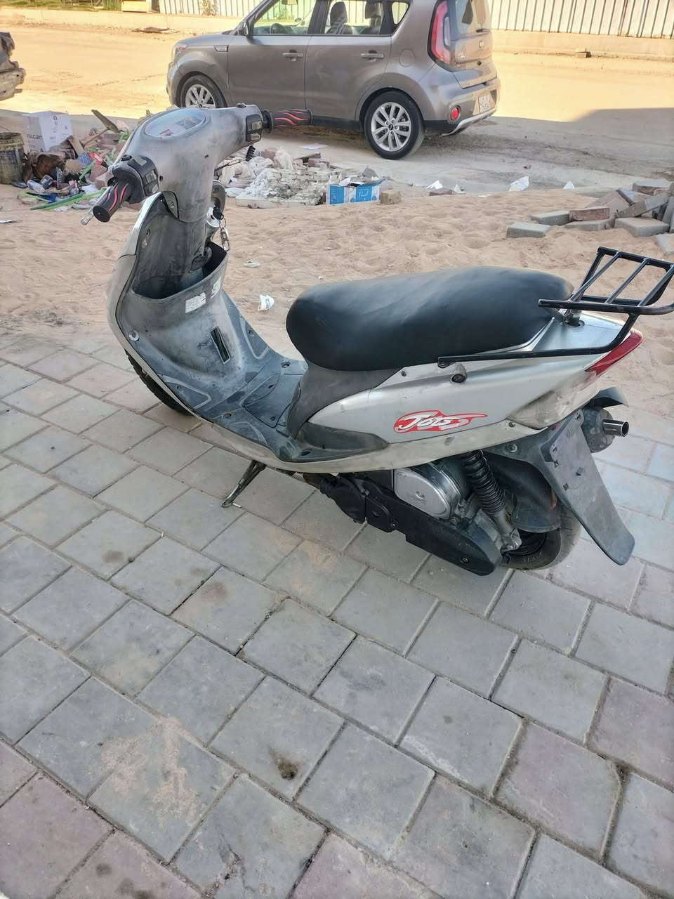 من رخصت ادمن دراجه منغولي ميه وربعين دراجه مكينه حلوه شلعه اومعدل كهرباييات متشتغل بس ربط اوحندرماكو السعر350اوبيهه مجال امكان بغداد ***********
