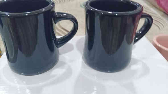 ام احمد للبالات الاوربيه اليوم وفرنه المك الحراري والكوب الحراري وبأسعار تنافسية  السعر ألف فقط العنوان ناحيه النيل قرب بيت ابو النسر *********** بي وتساب التواصل وبي كروب ام احمد للبالات الاوربيه الاغراض المنزليه وحياكم الله
