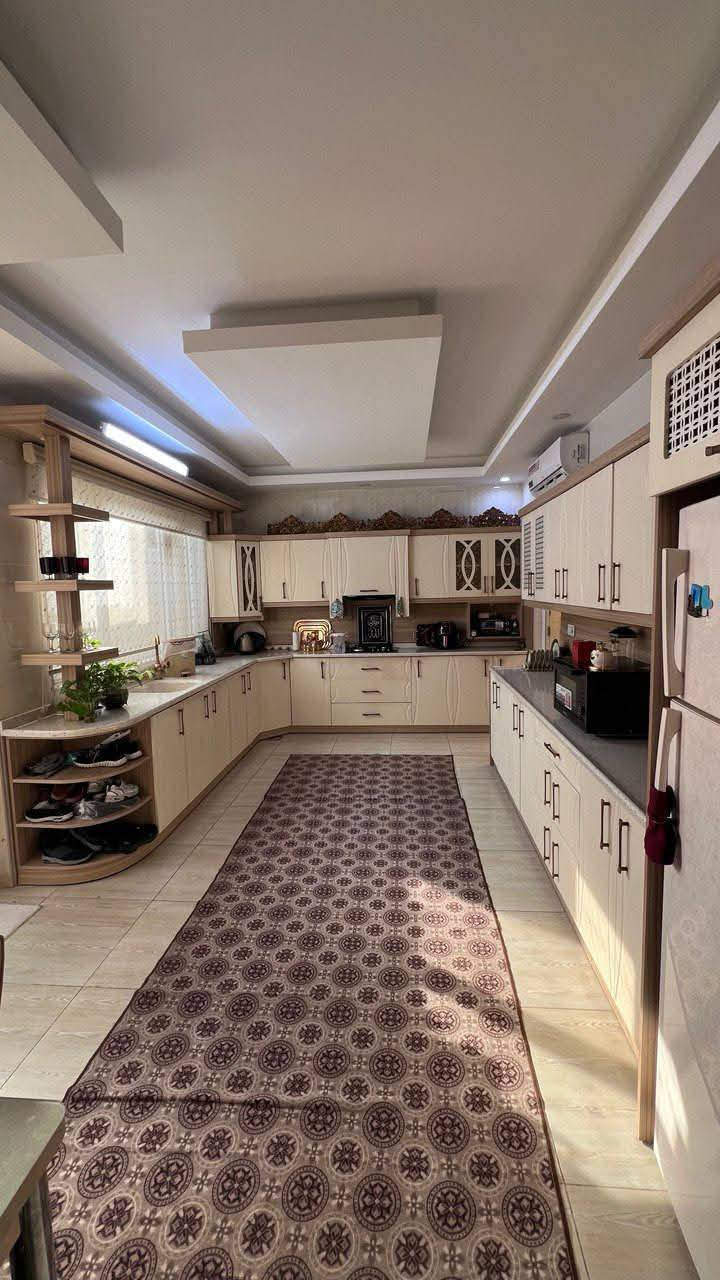 #لانه ستي 🏡
🔘أربيل-في مجمع لانه ستي 
➖للبيع ڤيلا مؤثث كامل VIP
➖مساحة 300متر على شارع15متر
➖يتكون-4غرف نوم-استقبال -صاله-مطبخ حار بارد -مجموعة صحيات-كراج-حديقة 🏡
للتواصل 📞

للاستفسار 
📞***********
📞***********
#عقارات #عقارات_سيفر #عقارات_اربيل #اربيل
