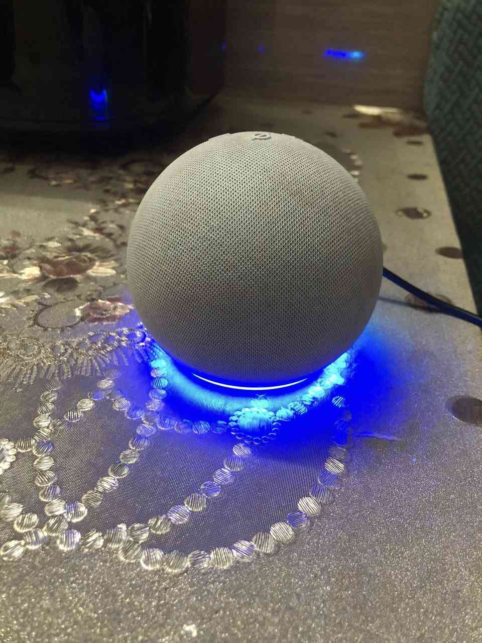 السلام عليكم الكسا عدد ٢شغلات لكن مااعرف ابرمجهنًالسعر ٨٠ماعندي توصيل بغدادالغزاليه***********
