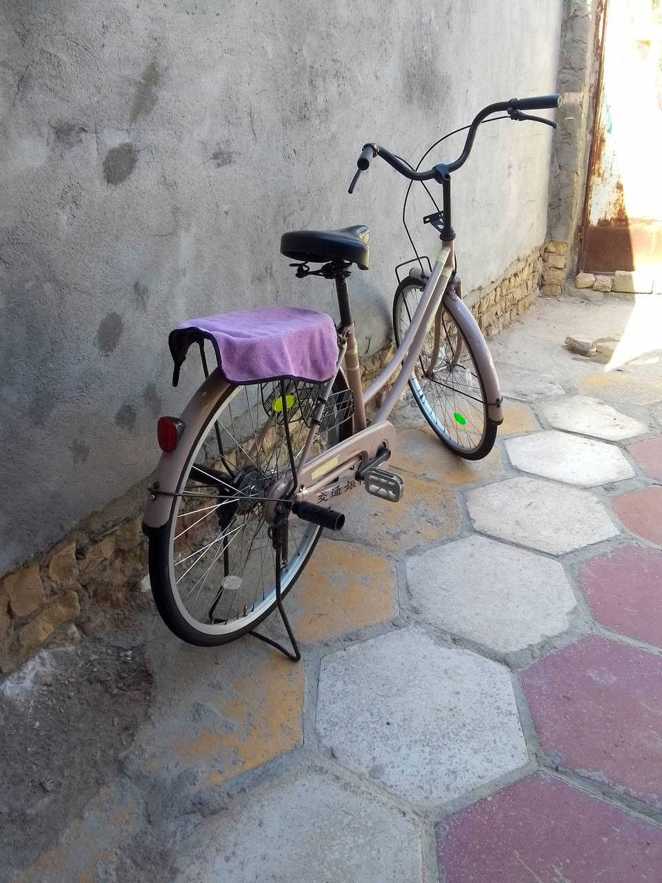 سلام عليكم
بايسكل للبيع فول نضافه مديل 21..  🎌🚴‍♂️


**إذا كنت صاحب هذا الإعلان وتريد حذفه لأي سبب، رجاءا أرسل رسالة إلى الدعم الفني**