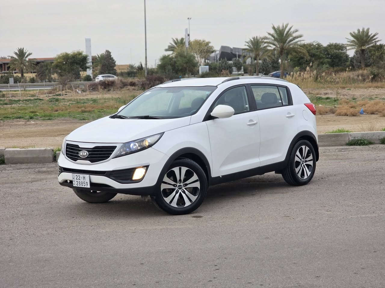 سلام عليكم عندي كيا سبورتج خليجي موديل 2012 بيهه قطعتين صبغ بدون داخل رقم وسنويه وهزه جدد محرك ٢٤٠٠ شاشه كامره ويل عدد 5مكاني بغداد رقمي*********** سعر ١٢٢
