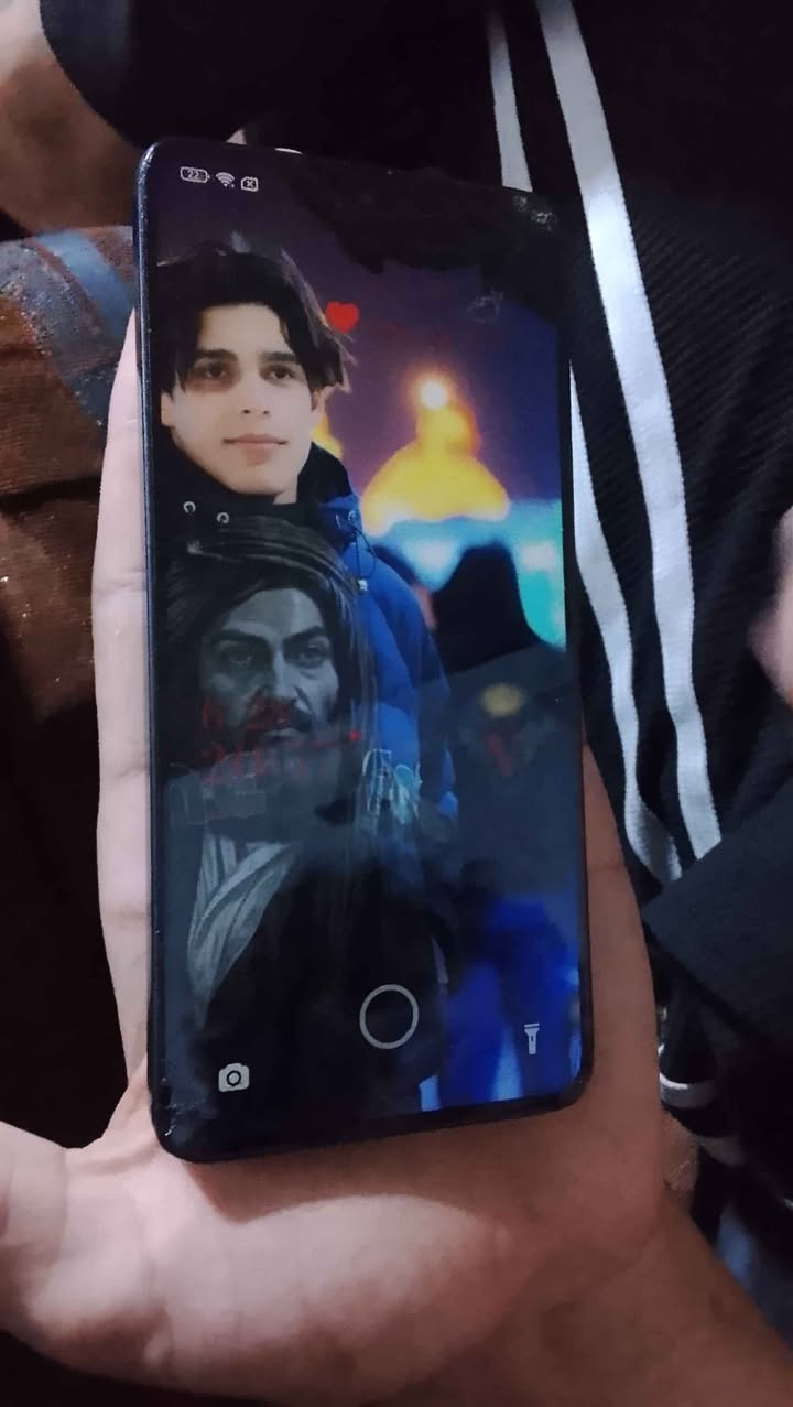 ذاكره ٢٥٦
رام ١٦گيگه
تصوير فور كي 
١٢٠ هرتز 
فول بلبوبجي ١٢٠ فريم 
المعالج ٨٤٠٠هلترا 
كامل مواصفات 
تلفون ايخبل امانت الله Colombo, Sri Lanka


**إذا كنت صاحب هذا الإعلان وتريد حذفه لأي سبب، رجاءا أرسل رسالة إلى الدعم الفني**