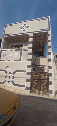 قرب جامعة كربلاء • ٤ غرف • طابقين