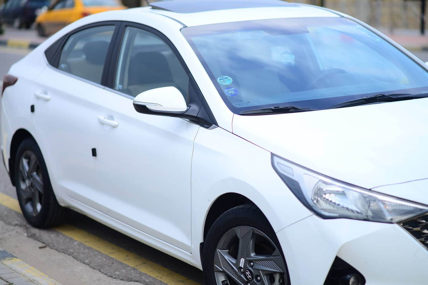 سلام عليكم
اكسنت 21 خليجي 

مكينة 1600 دوش المرغوب 

كير 6 نمر اي تي المرغوب 

مكينة وكير برغي مامفتوح بيهن 

مابيهة شي اسمة دوانز 

تبريد ثلج خير من الله 

بدون ضرر بيها شبر بارد يا قبق البانزين
لا صبغ ولا معجون
سيارة جاهزه وضع شركه

سنوية جديدة
تدفئة 
تايرات جدد 
باتري جديد 
دوشمة ارضية 

السعر 140$
للاستفسار 
***********
***********
