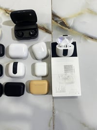 ايربودز اصلي • إصدار أوروبي • بطارية ٢٤ ساعة