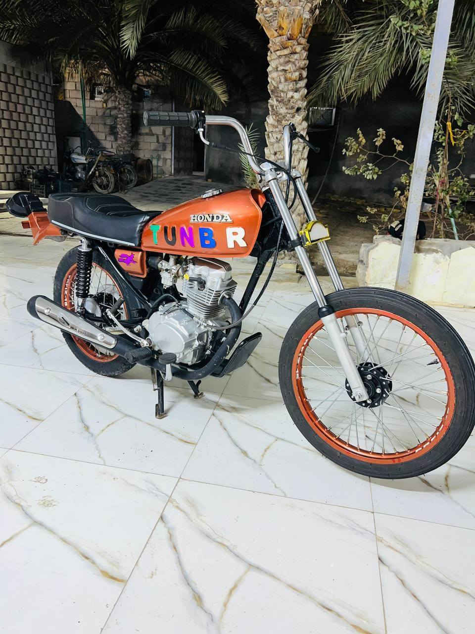 سلام عليكم
دراجه للبيع اوراق كامله
تعمير جديد 26
شاصي ارشا محور وكامل 
دراجه جاهزه ماعوزه شي
السعر خاص..  ‏‪0784 275 7723‬‏
مكان سوق الشيوخ ناحية الطار
