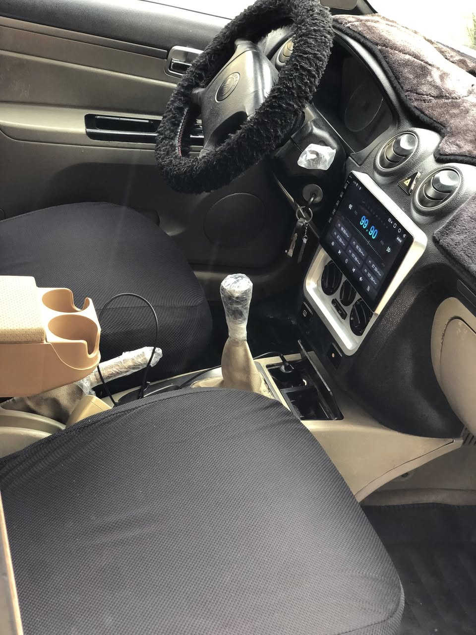 سيكي موديل 12 للبيع  طخم تاير جديد باتري جديد طخم وره وكدام معمر جديد تايرات جديده بور مبدل رقم جديد بغداد✅وسنويه هزه جديده شرط التحويل  ✅ كابون بيها بس متوقف محرك بخار  بيها مكانات صبغ ابيعك  احزام بجم شرط وسقف  شرط السياره جاهزه ما تصرف ربع عليها السعر 42 وبيها مجال للطيبين ومايشتري رجاء لا يكسر بسعر 👉🏻📍العنوان موصل الزهور 📱***********
