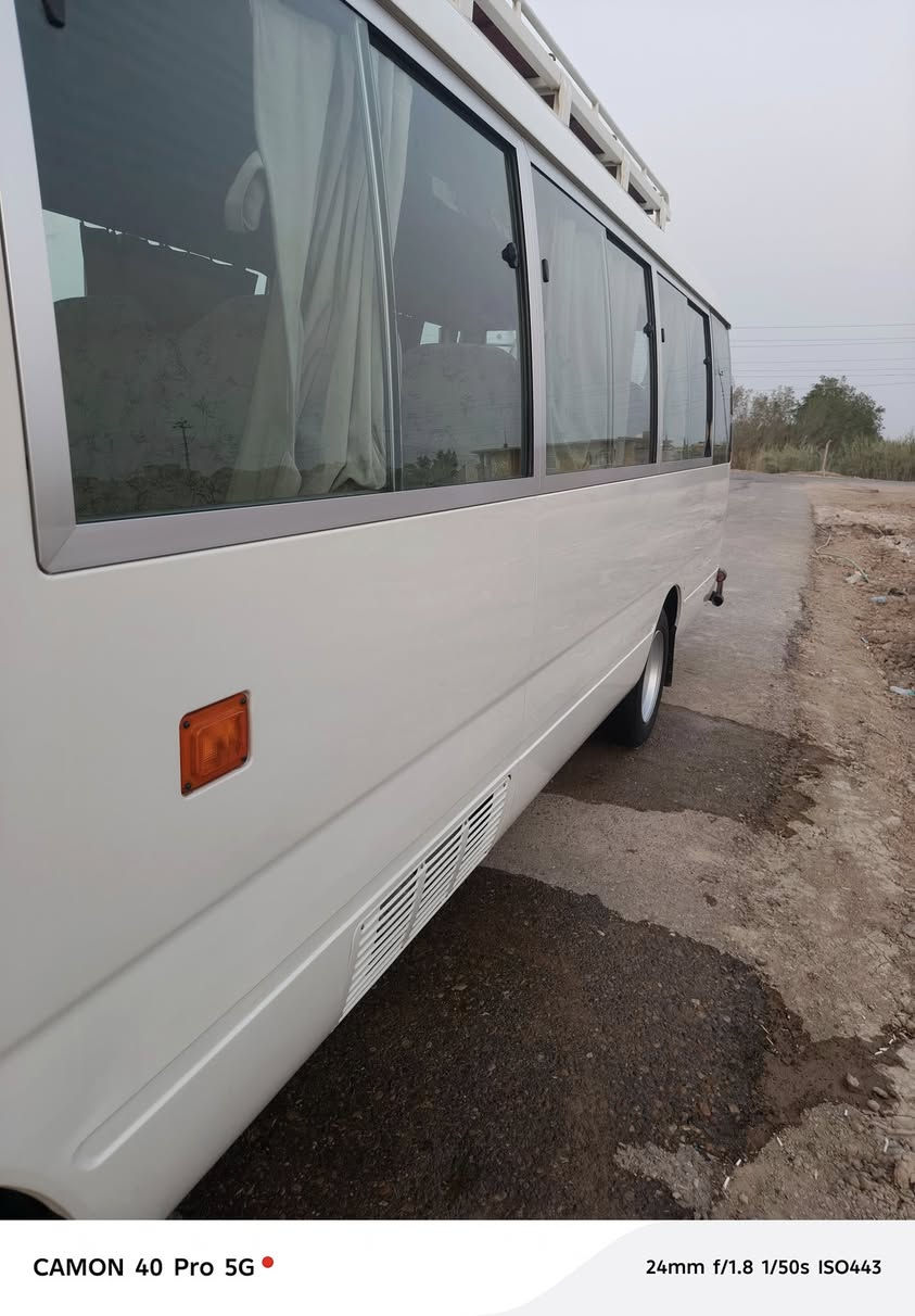 سلام عليكم كوستر للبيع موديل 16كفاله عامه جاهزه للخير رقم بغداد بسمي تحويل ثاني يوم مصفره هيئة وضريبه السعر 390وبيهه مجال مكان السياره العماره الاتصال ع رقم ***********
