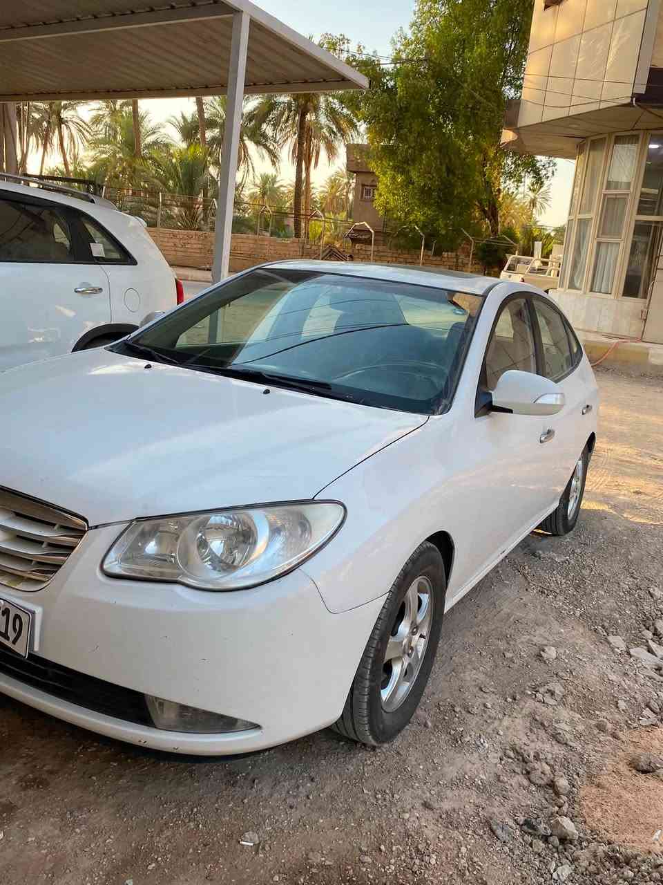 سلام عليكم للبيع النترا مديل 2011صبغ بنيد بدون دواخل سياره مكينه 2000 دوش السياره خير من حداديه جديده تخم تاير جديد مكان السياره كربلاء شارع أحمد الوائلي متواجد واتساب فقط***********
