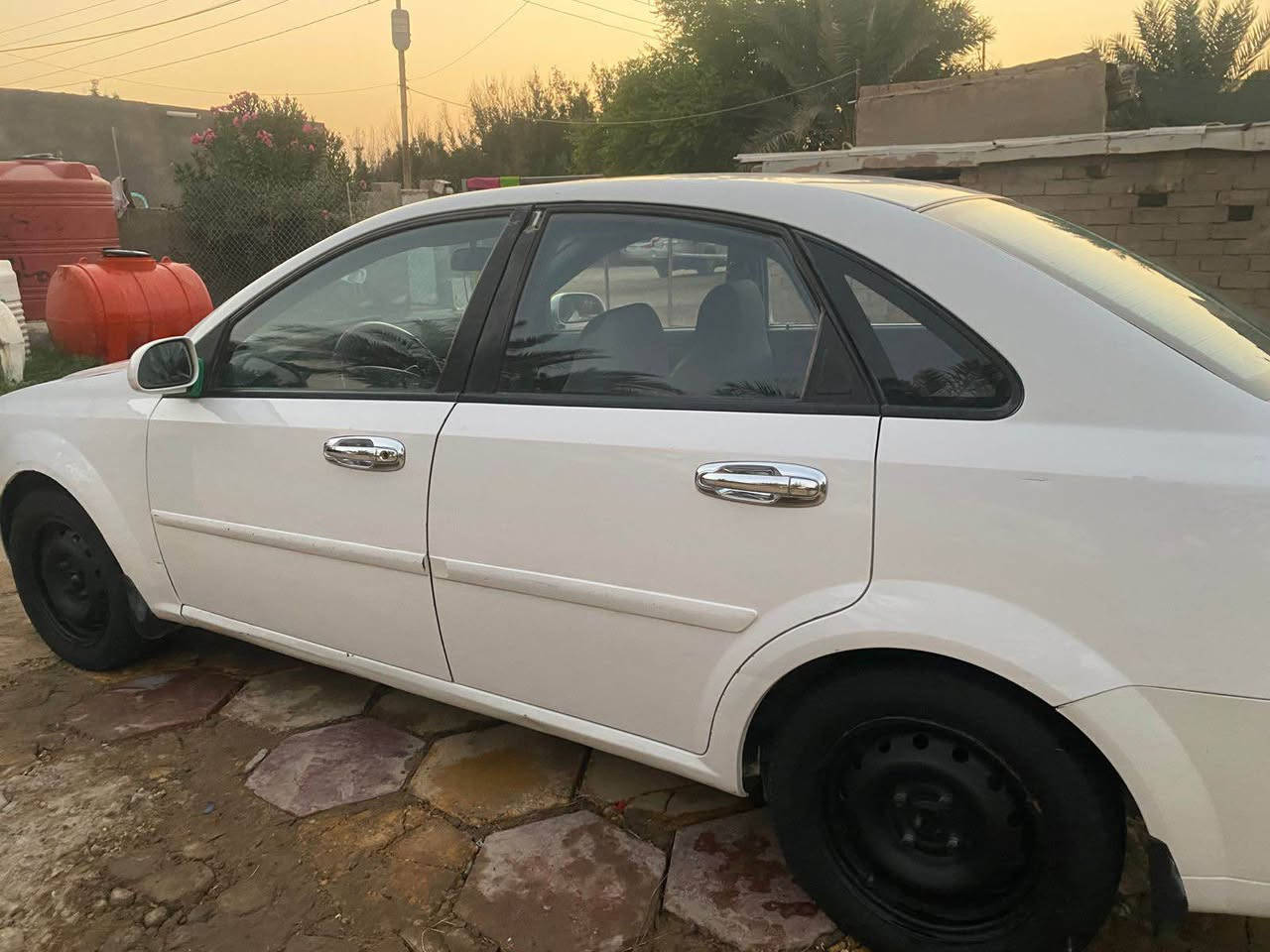 أوبترا مزاد موديل 2009  كامله كير و محرك و حداديه   اسويلك وكاله و بيها كتاب وين ما تريد تروح بيها و أرقامها على الدوله فقط رسومات بيها السعر 60وبيه مجال الاستفسار على رقم مكلف بل نشر *********** ناصرية, ذي قار
