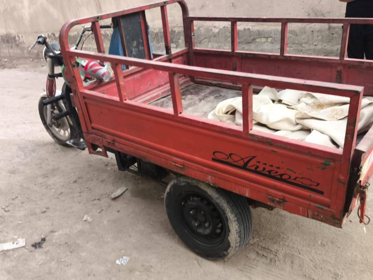 سلام عليكم ستوته للبيع السعر1150،/ ادوات المكان بصره ا ابو خصيب وزاره شيء قليل في مجال هذا الرقم/***********
