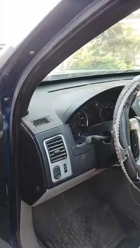 السلام عليكم شوفر كوينكس للبيع او امراوس نقصها فقط تبريد منقص غاز ينرادله مكاني بغداد العطيفيه سعره ب80ورقه وبيها مجال للطيبين مكلف بالنشر ***********
