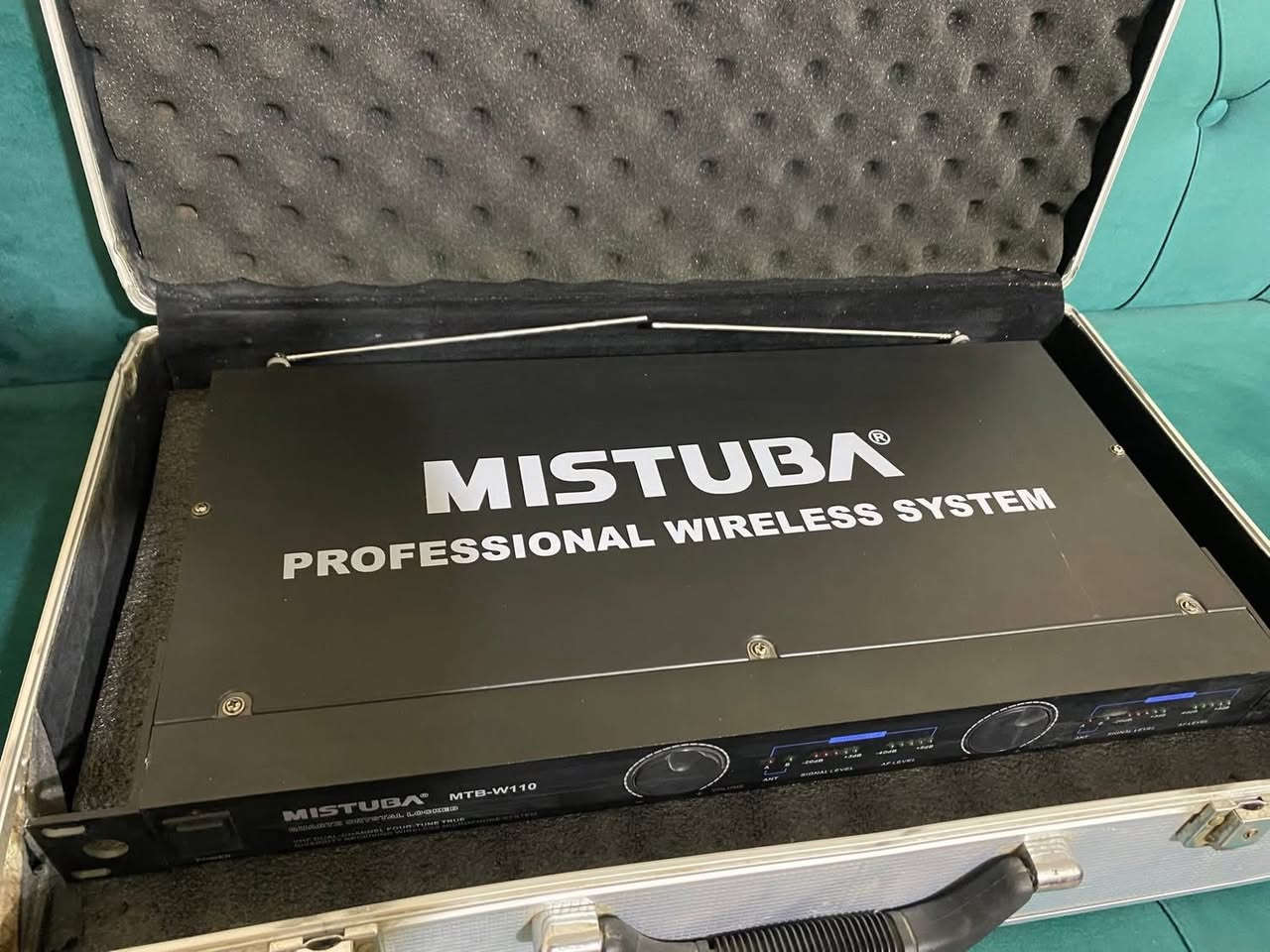 مايك دبل للبيع شرط الفحص 
خلي سعرك و بالعافيه


**إذا كنت صاحب هذا الإعلان وتريد حذفه لأي سبب، رجاءا أرسل رسالة إلى الدعم الفني**