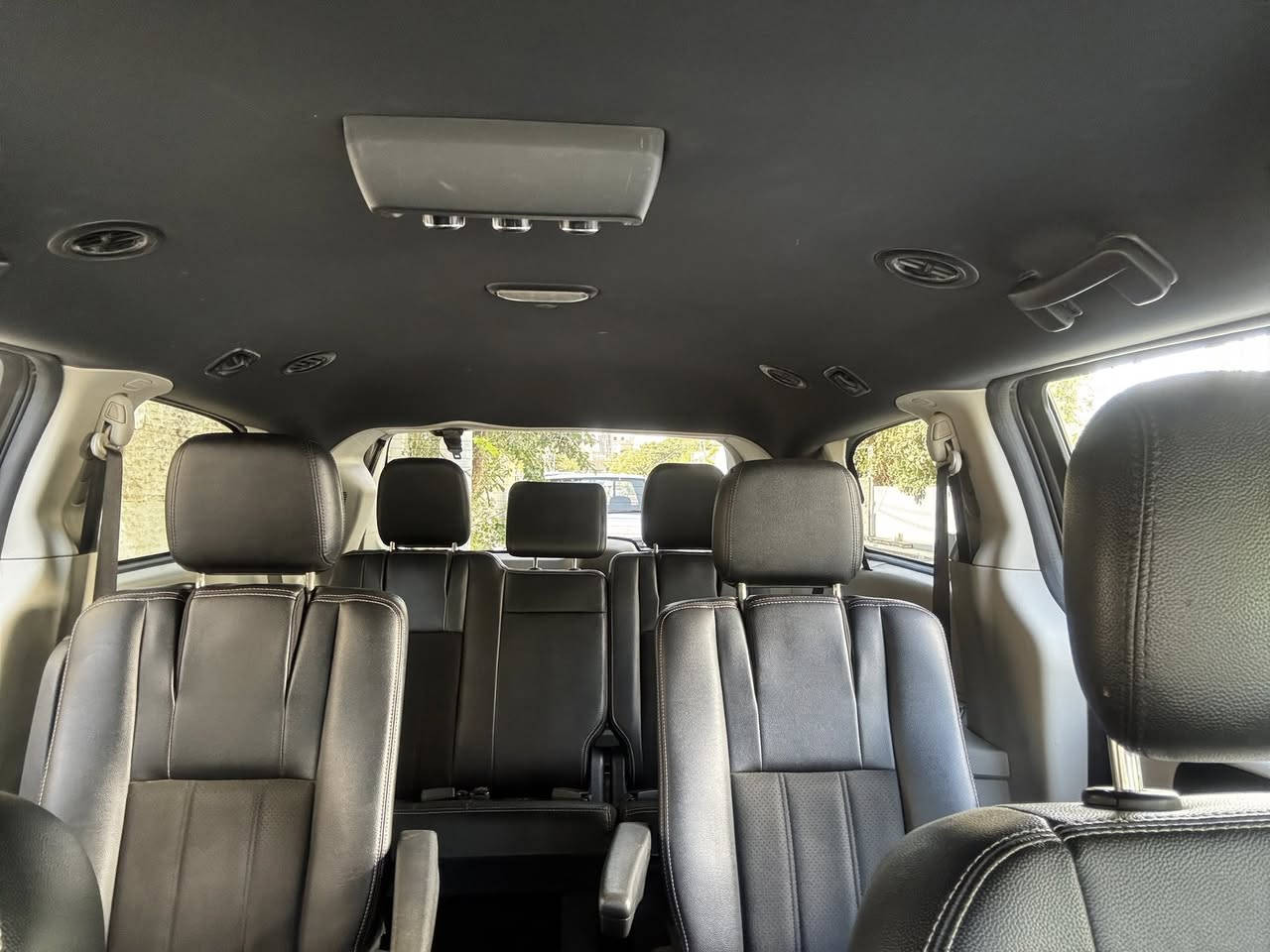 دوج كرفان
موديل٢٠١٩
مواصفات sxtمرغوب باب كهرباءي  جنط كهرباءي
سياركولش جديد تاير جديد دبلات جديدصدر جديد 
مابيها نقص   بيشبر بونيت صبغ 
بدلت جاملغ شريك بيدون صبغ  باب سكن و وراسكن  بس بمب
سعر(١٧٠$) ***********
