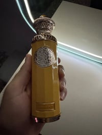 عطر • ٢٠٠مل • مقفل بالكارتون