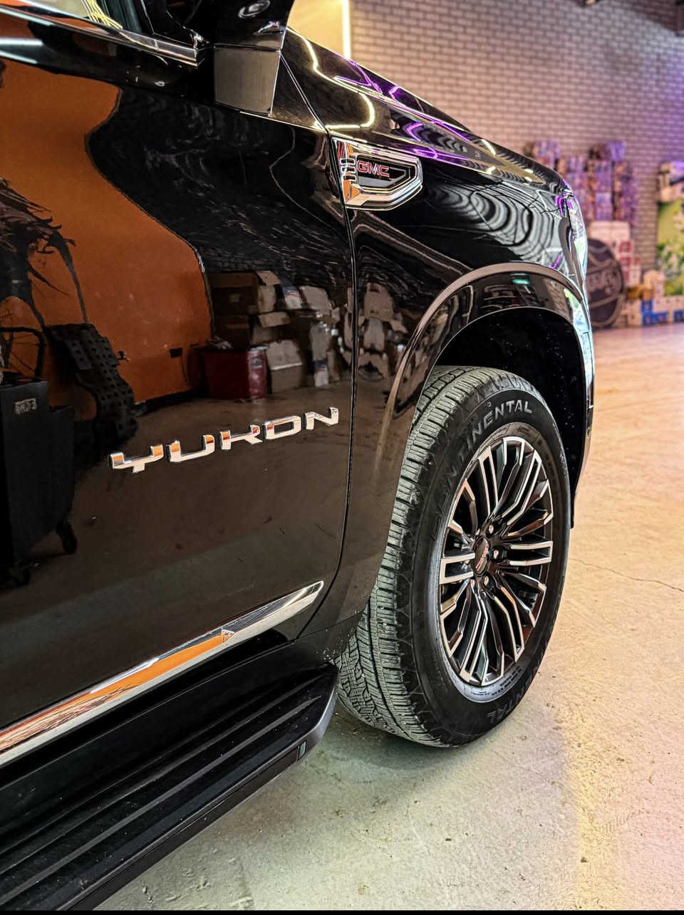 جمسي الفيشن 2025 خليجي بعدهه بحالة زيرو
السيارة ضمان وكالة المنصور (بعدهه تحت الضمان) 
مكفولة من الفتح والدبل كود والصبغ ماشية 13 الف 
رقم بغداد تحويل مباشر 
السعر 615$ وبيهه مجال بسيط 
مكان السيارة بغداد - البلديات 
رقم الهاتف / واتساب : ***********
