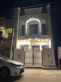 دار للبيع مساحه 100 متر ع شارع واجه 5 متر والنزال 20 متر بيت جديد زيرو...