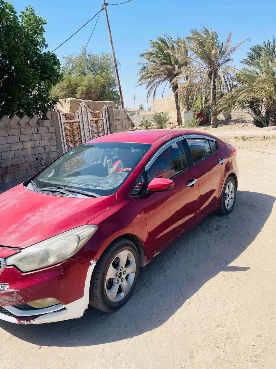 السلام عليكم للبيع كيه سيراتو ١٣ خليجي جاهزه كير ومحرك شرط تخم تاير جديد حداديه تبريد جاهزه مكلشي مكان السماوه السعر ٩٥ ***********
