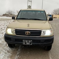 تۆیۆتا لاندکڕۆز مۆنیکا 2004 بێ ڕەقەم -ادوات- خاکی  شورتەیی ڕەنگ گۆڕاو ...