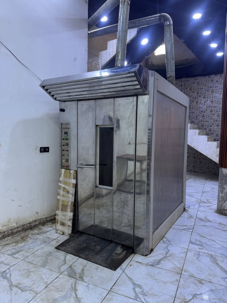 للبيع فرن دوار كلش نضيف***********
