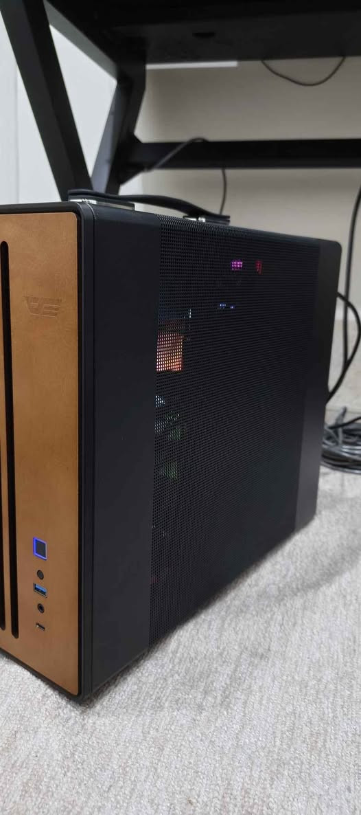 سلام عليكم 
Nrx: 315$

GPU: GTX 1660 6GB ASUS TUF X2 FAN 
CPU: iNTEL XION 2680V4 14CORE 28THREAD 
RAM: 16GB DDR4 
HARD1: 128GB SSD 
HARD2: 1TB HHD
COLER: AIR COLER X2 FAN RGB 
POWER SUPLAY: 500W 
MB: X99 DDR4 
CASE X5 FAN RGB أربيل, العراق


**إذا كنت صاحب هذا الإعلان وتريد حذفه لأي سبب، رجاءا أرسل رسالة إلى الدعم الفني**