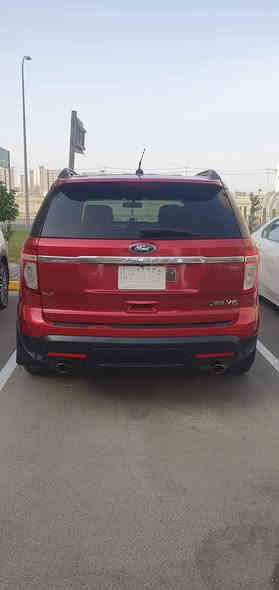 فورد اكسبلور 2012
XLT 
فتحتين 
V6 3500
السيارة داخلها نظيف كلش 
كشنات كهرباء 
اشاير بالمري
٧ راكب 
كشنات جلد 
قطعتين تبريد 
كير مكفول 
مكينة مكفولة 
رمز فتح و قفل الابواب
شاشة كبيرة
كلشي موضح كدامك بالصور
مكان السيارة بغداد بسمايةة 
رقم مشروع وطني
ما متواجد ع الفيس شراي اتصل
السعر 130 وبيها مجال
***********
