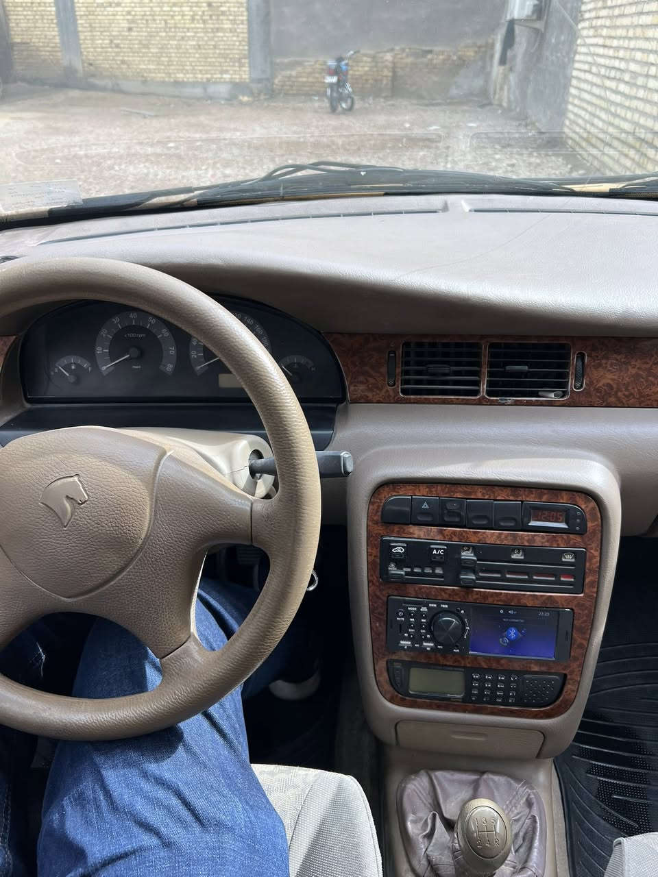 سمند 2010 ماشيه 173 الف كفاله عامه كلش جديده سياره وكلشي شغال بيها ناطق وحساس دسك على وضع شركه كله بلاد بأسمي السياره سعر 38 وهذا رقمي ***********
