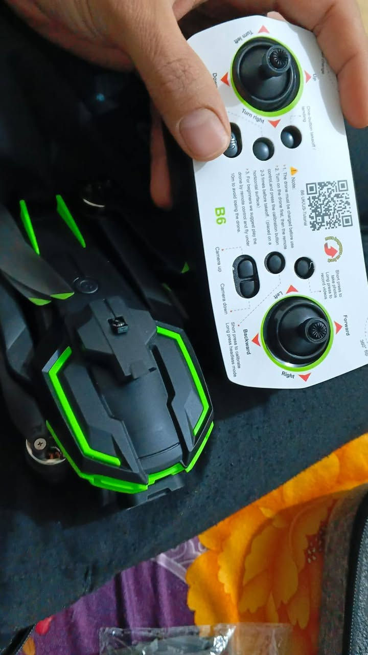 سلام عليكم طياره درون محركه برجلس حلوه مراوس بل جهاز مبايل و بنكه شحن و بلي 2   حتلو بنكه شحن والا ماكو بلي 2 والا ماكو جهاز  متواجد واتساب ***********
