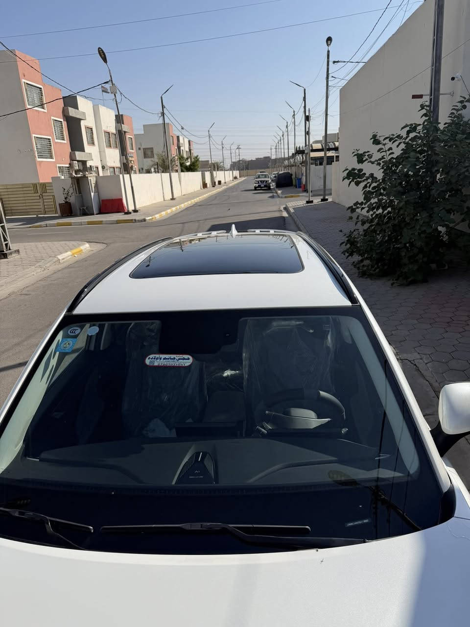 العنوان: بايك X55 موديل 2025 - بحالة الوكالة (رقم واسط)
نص الإعلان:
للبيع سيارة BAIC X55 موديل 2025، سيارة تجمع بين القوة اليابانية والتكنولوجيا الحديثة، بحالة ممتازة جداً.
 المحرك والجير: محرك 1500 Turbo، مع منظومة كير ومحرك (ميتسوبيشي ياباني) لأداء عالي واعتمادية.
 الممشى: 16,000 كيلومتر فقط.
 أنظمة القيادة: مزودة بـ 4 أنظمة قيادة مختلفة تناسب جميع الطرق.
 الضمان: السيارة تحت ضمان الشركة لمدة 6 سنوات (راحة بال كاملة).
 الوضعية القانونية: السيارة حرة وباسمي، رقم واسط، والتحويل مباشر.
السيارة نظيفة جداً وجاهزة للاستخدام بدون أي نواقص.
للاستفسار والتواصل مع المالك مباشرة:
📞 ***********
