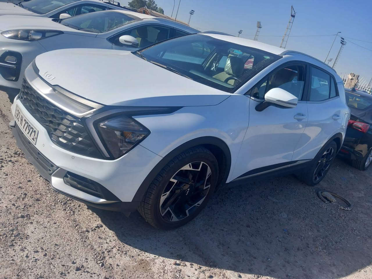 سلام عليكم كيا سبورتج خليجي ٢٣ رقم اربيل تحويل ثاني يوم
فول عده القماره

سعر ٢٠٥ وبيها مجال 

رقم / ***********
